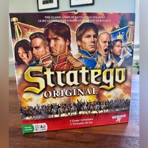 Stratego Original UNUSED COMPLETE PlayMonster 2016 Strategy War Spy Battle Game